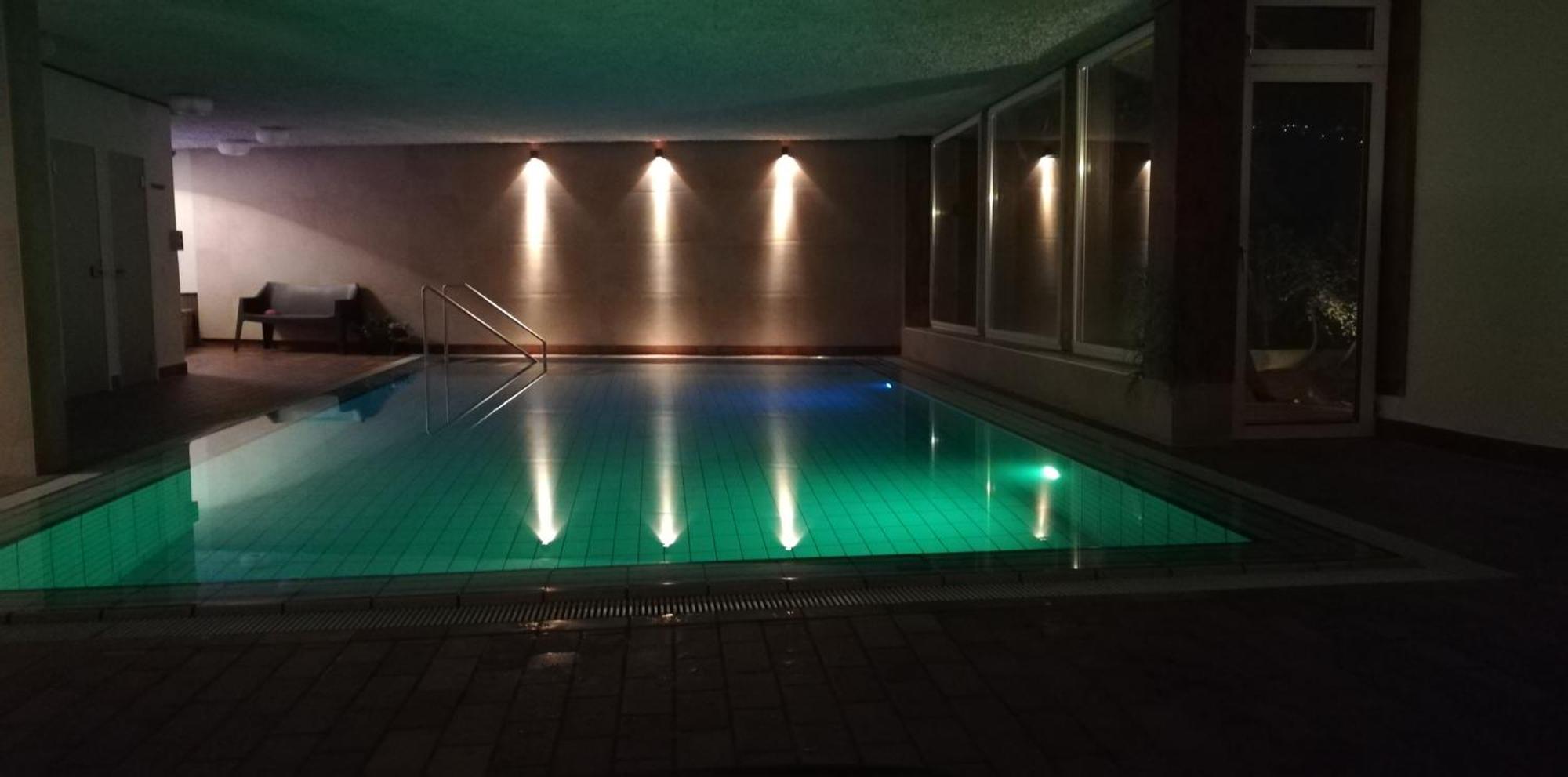 Ferienwohnungen St Hippolyt Mit Hallenbad Lagundo Eksteriør bilde